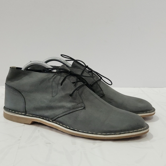 Barney’s New York Men\'s Gray Leather Low Chukka Boots Size 11 Made in Italy main image 8